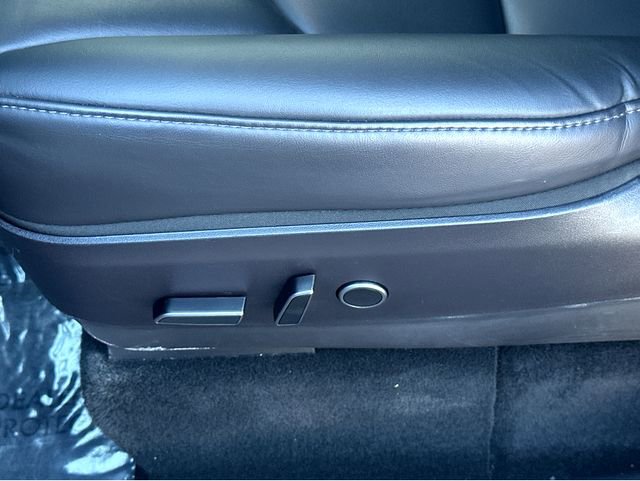 Used 2023 Tesla Model Y Long Range image 35