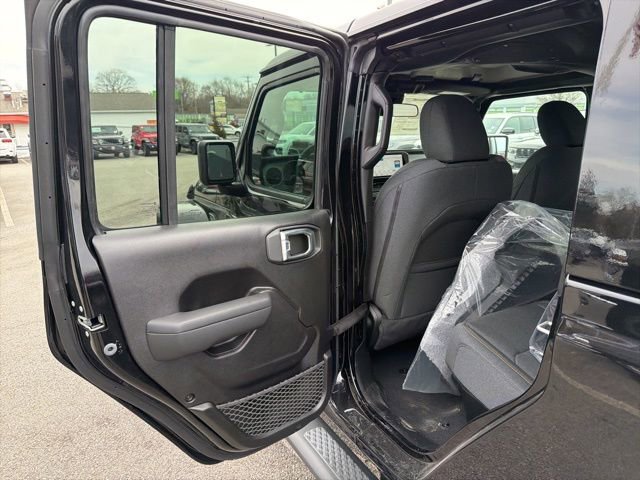 New 2026 Jeep Gladiator Sport image 11