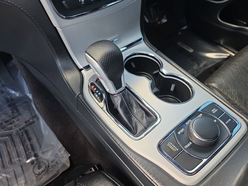 Used 2018 Jeep Grand Cherokee SRT image 19