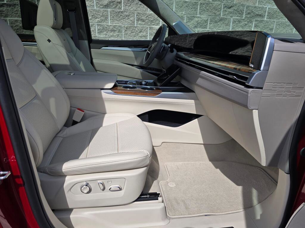 New 2026 Cadillac Escalade Platinum Luxury image 20