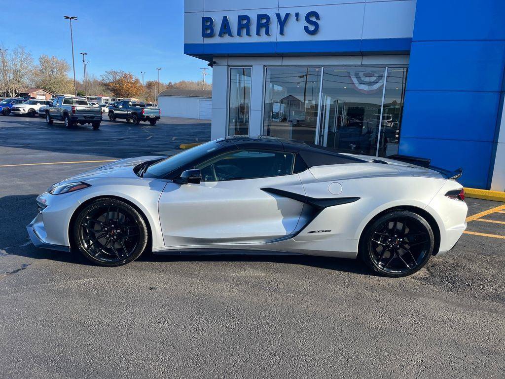 New 2026 Chevrolet Corvette Z06 w/ Battery Protection Package video 2