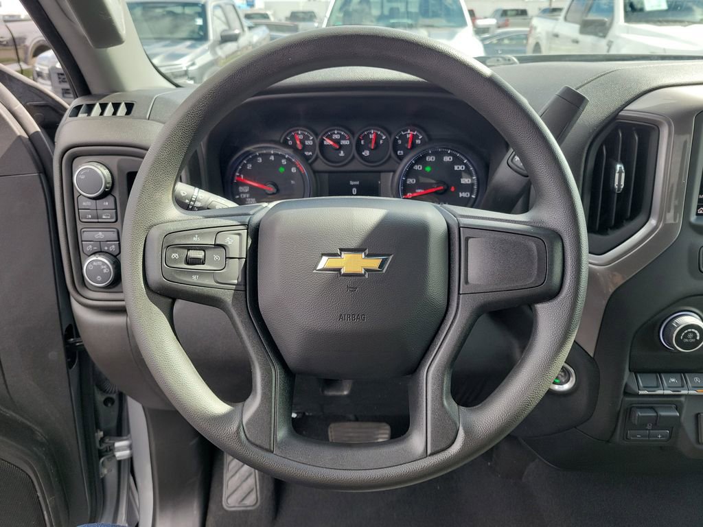 Used 2023 Chevrolet Silverado 1500 Custom image 23