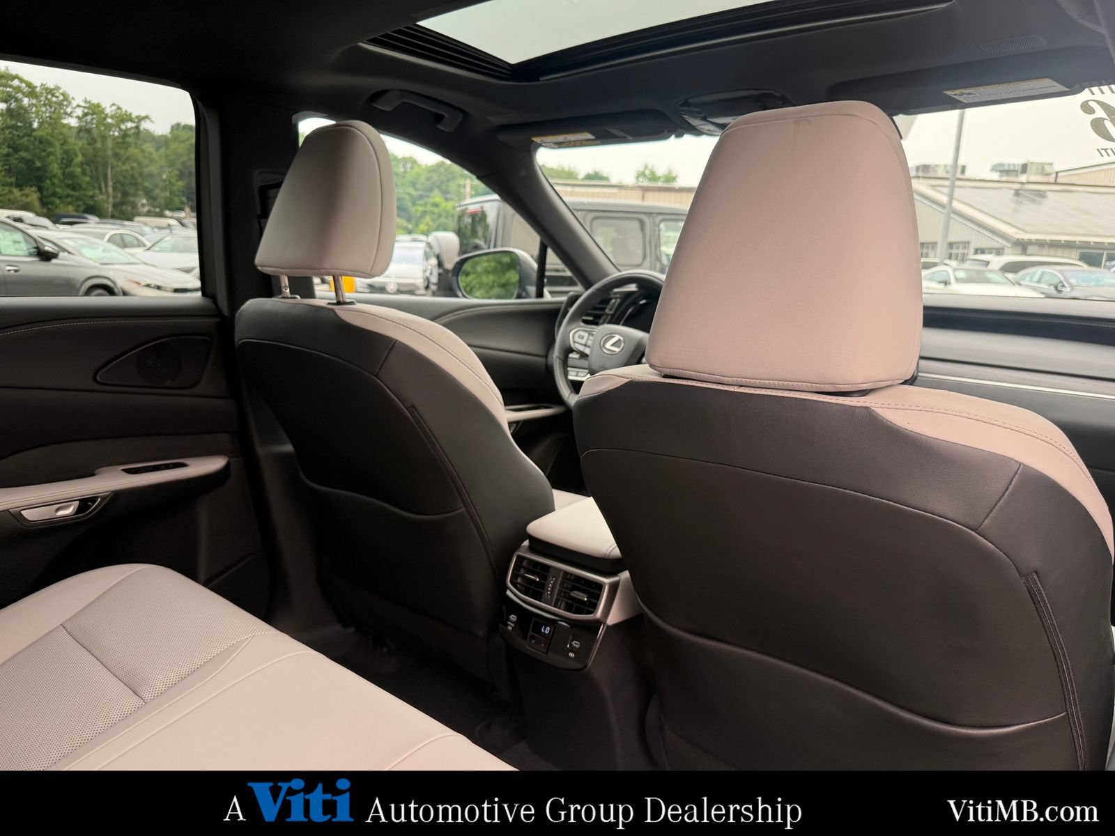 Used 2026 Lexus RX 350h w/ Accessory Package (K3) AWD/4WD image 27