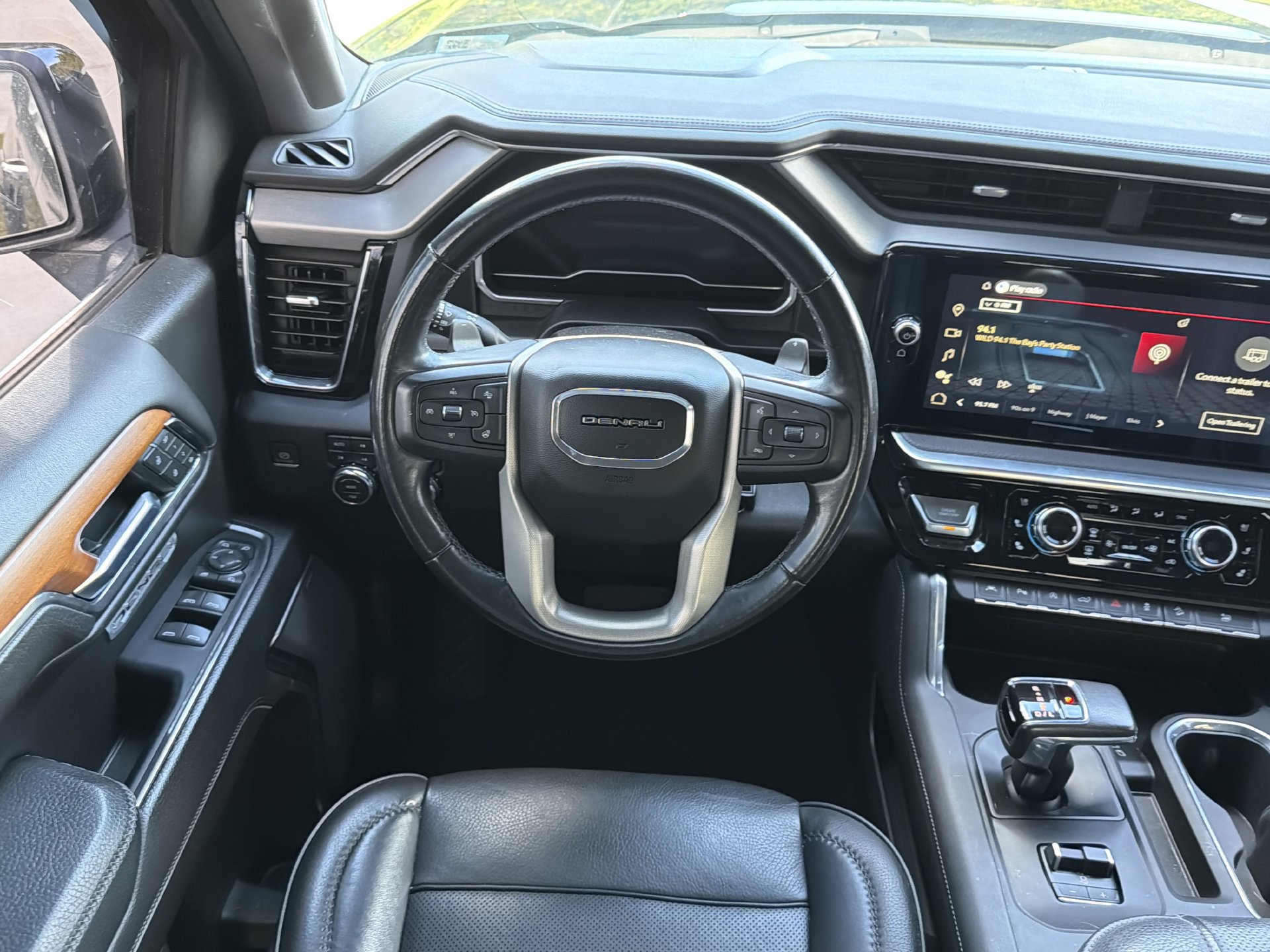 Used 2022 GMC Sierra 1500 Denali AWD/4WD image 14