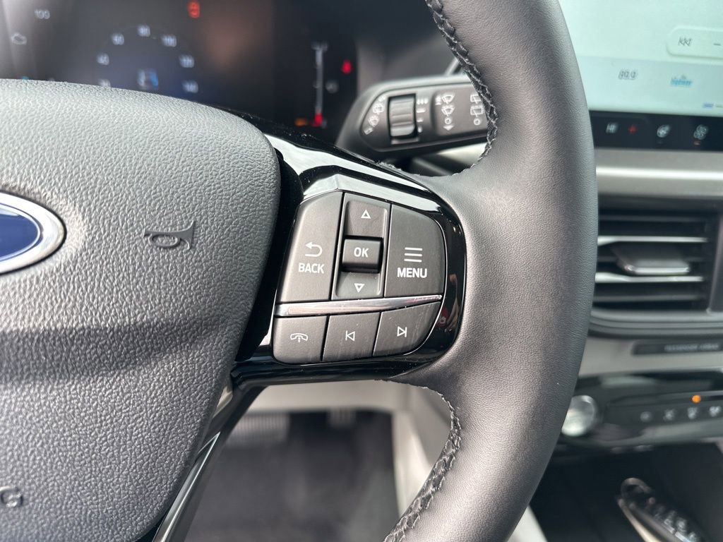 New 2026 Ford Escape SE image 19