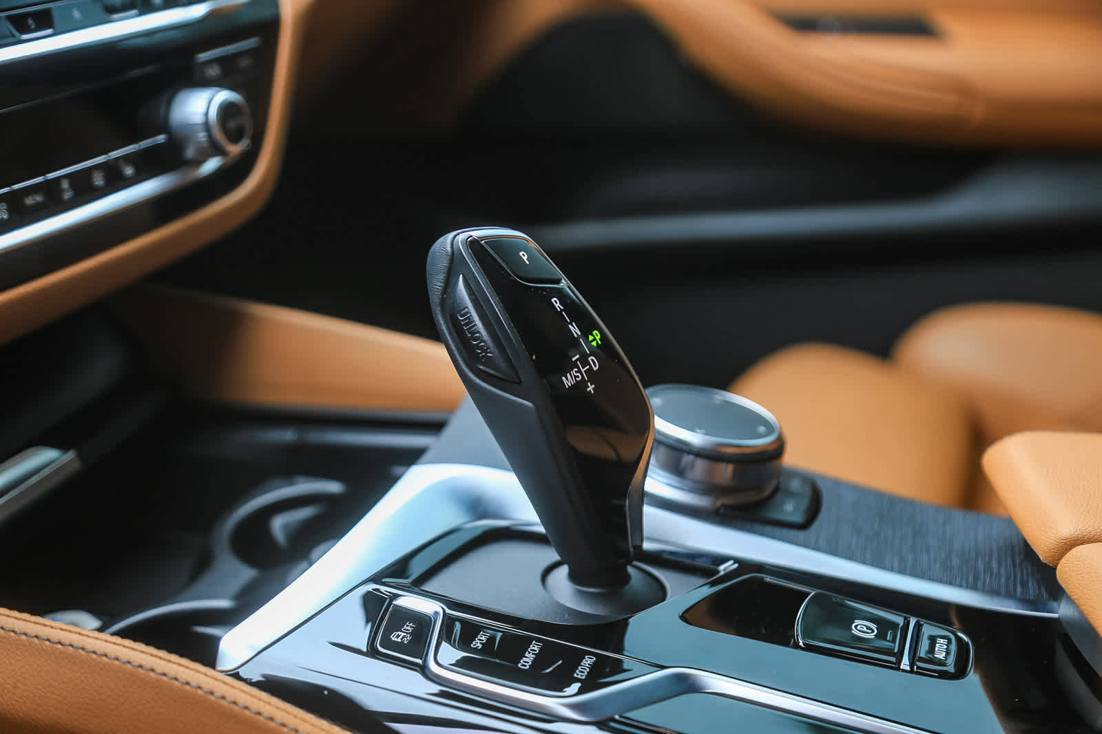 Certified 2023 BMW 540i w/ M Sport Package image 18