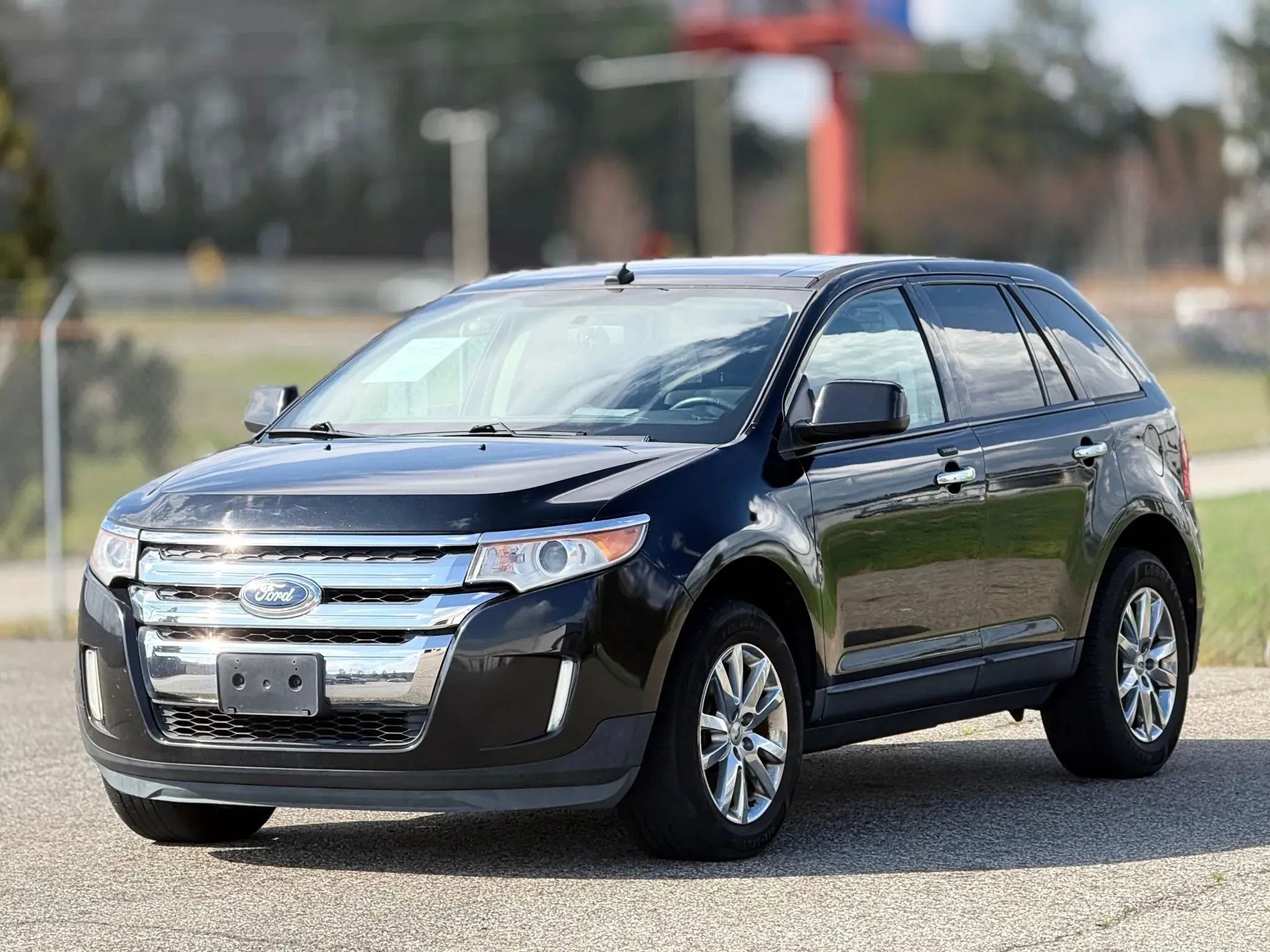 Used 2011 Ford Edge SEL w/ 202A Rapid Spec Order Code image 6