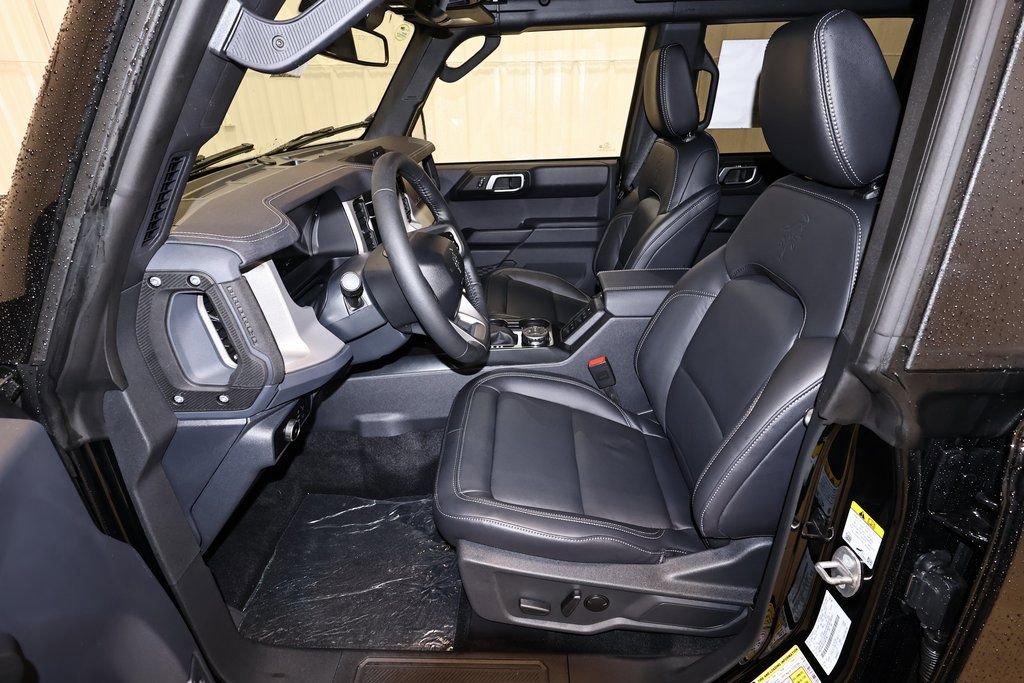 New 2026 Ford Bronco Outer Banks image 11