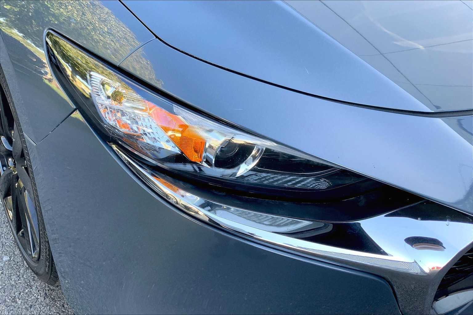 Used 2023 MAZDA MAZDA3 s image 25