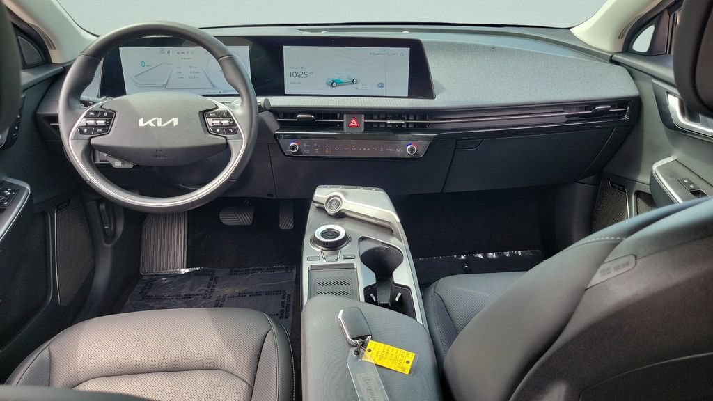 Used 2023 Kia EV6 Wind RWD image 12
