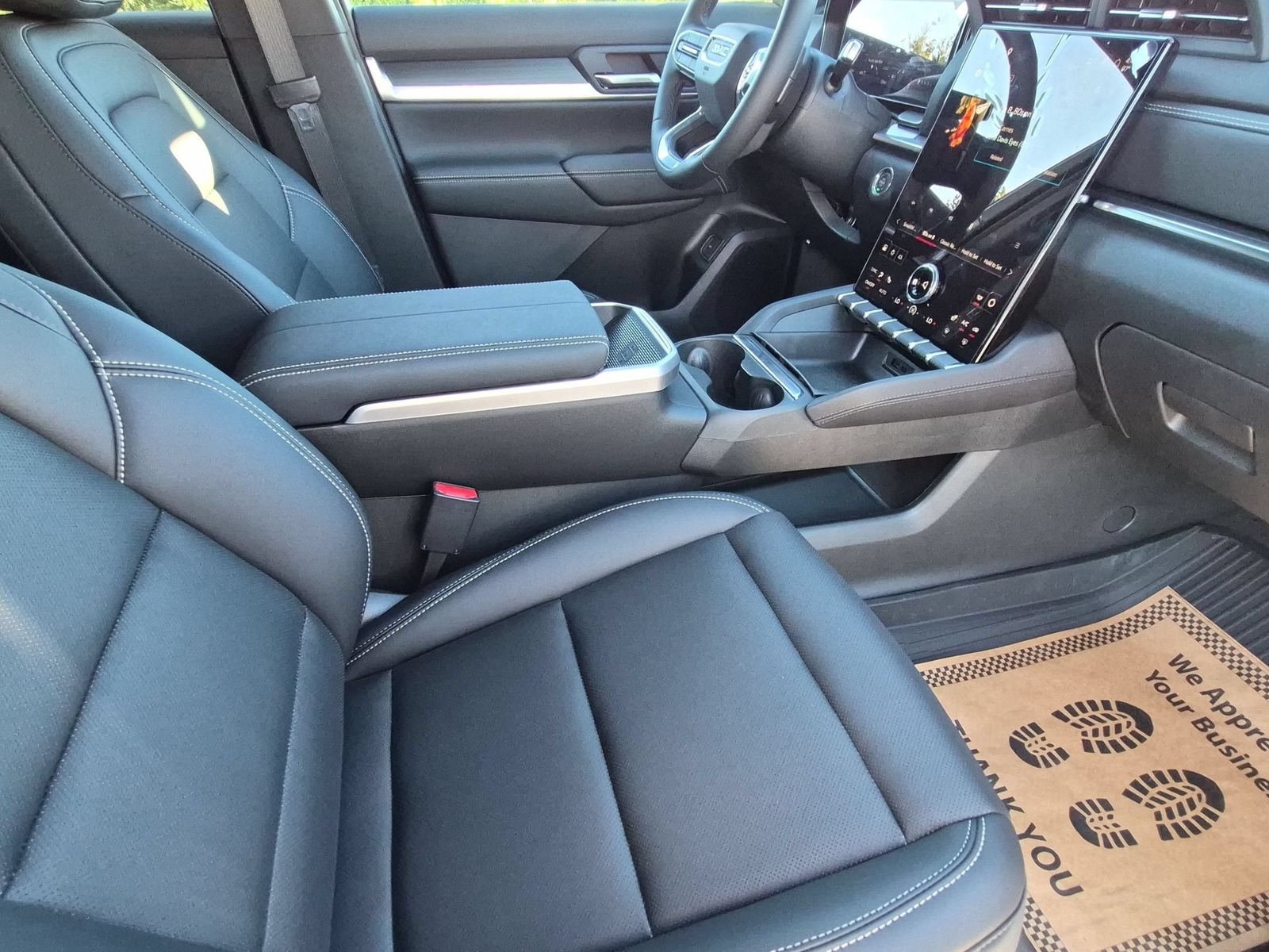 New 2027 GMC Terrain Elevation w/ Elevation Premium Package AWD/4WD image 29