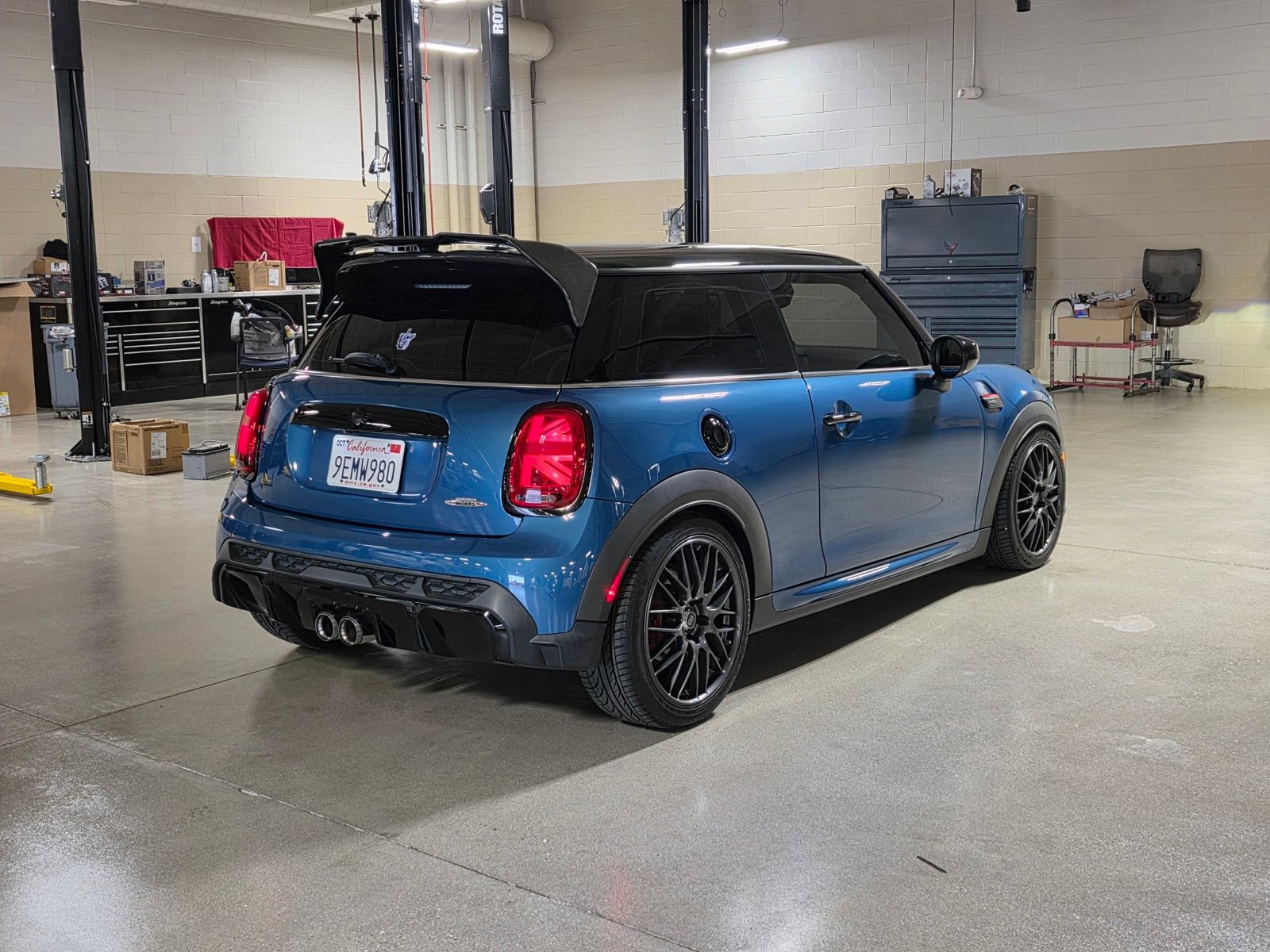 Used 2022 MINI Cooper John Cooper Works FWD image 7