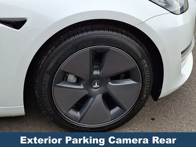 Used 2021 Tesla Model 3 Standard Range Plus image 10