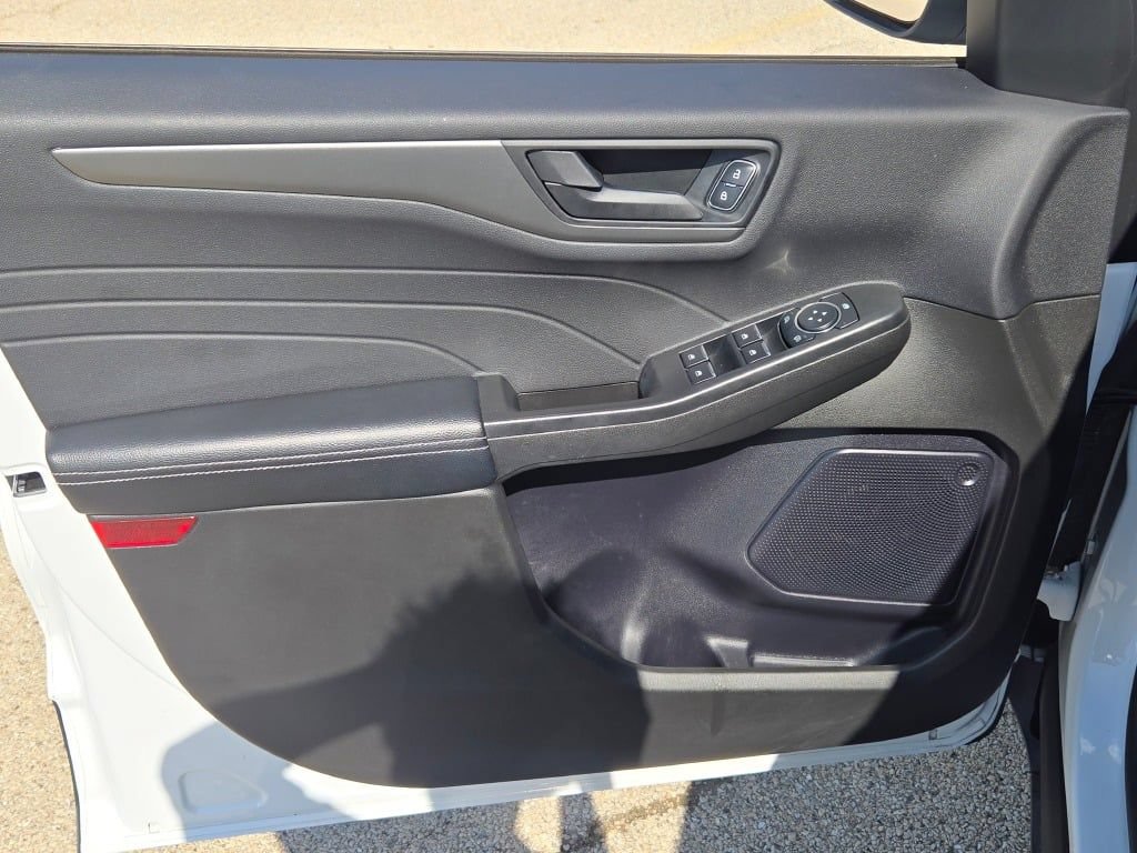 Used 2024 Ford Escape Active w/ Tech Pack #1 AWD/4WD image 25
