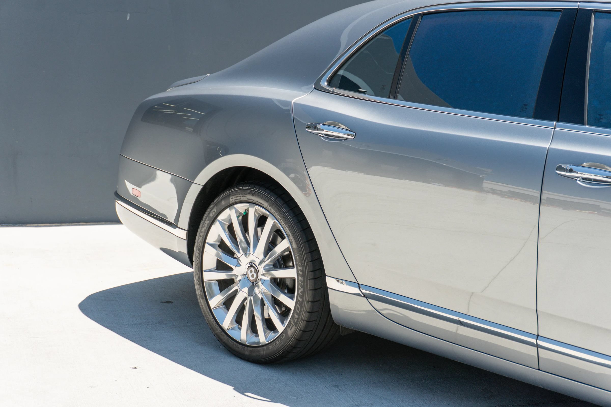 Used 2020 Bentley Mulsanne RWD image 34