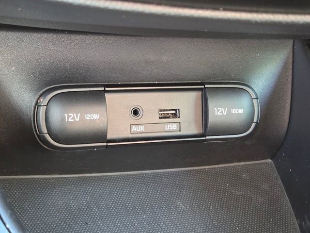 Used 2014 Kia Soul FWD image 23