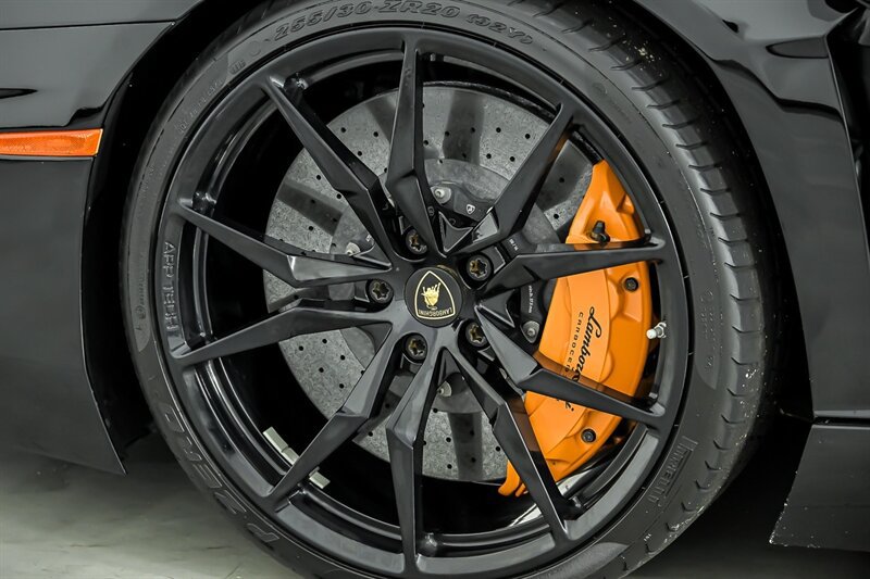 Used 2014 Lamborghini Aventador LP 700-4 AWD/4WD image 35