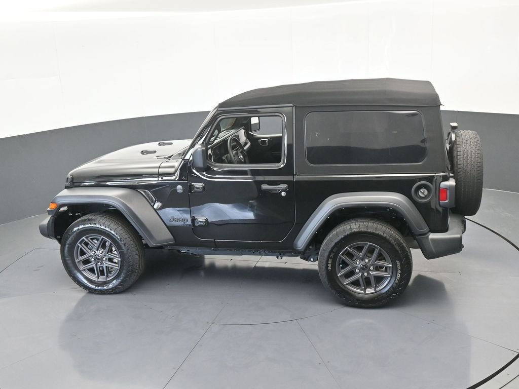 Used 2024 Jeep Wrangler Sport S image 38