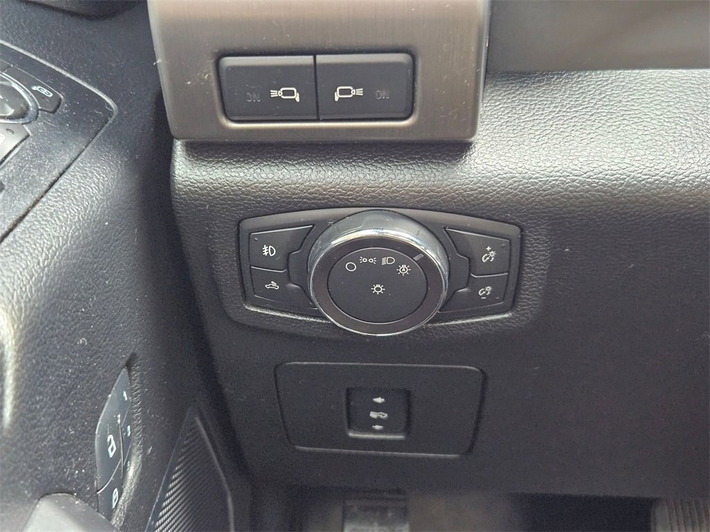 Used 2017 Ford F150 Limited w/ Trailer Tow Package image 20