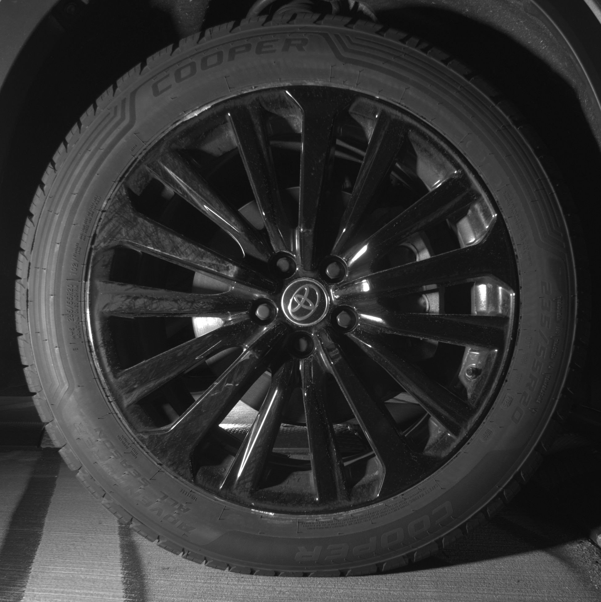 Used 2025 Toyota Highlander XSE image 13