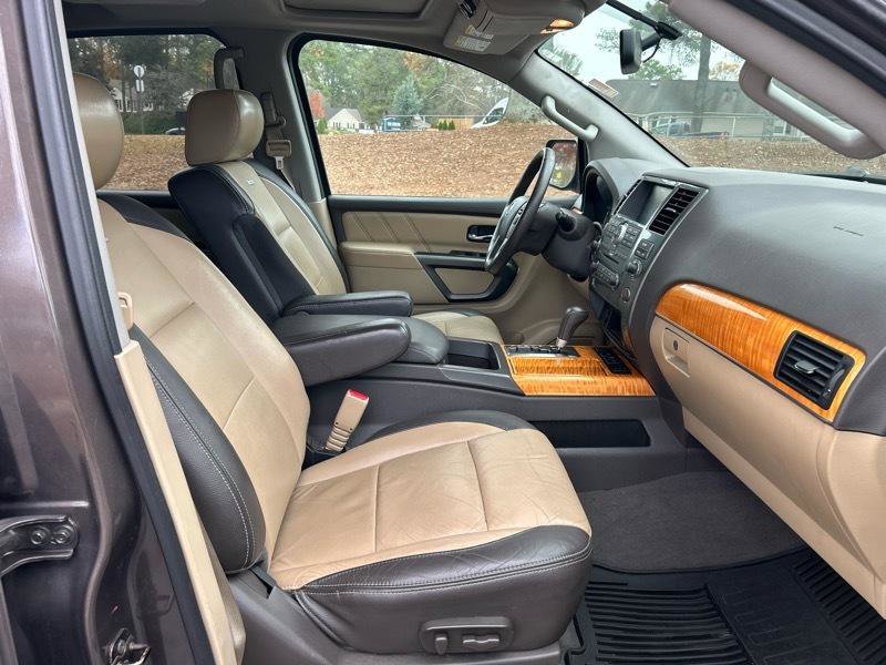 Used 2015 Nissan Armada Platinum w/ Platinum Reserve Package image 29