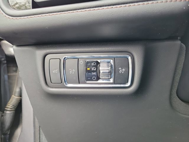 Used 2024 Lincoln Aviator Reserve image 13