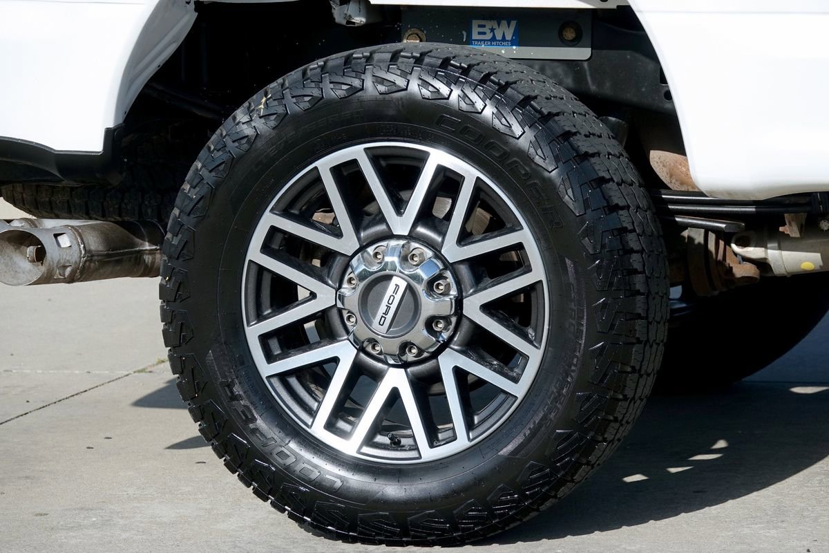Used 2019 Ford F250 Lariat w/ Lariat Value Package AWD/4WD image 49