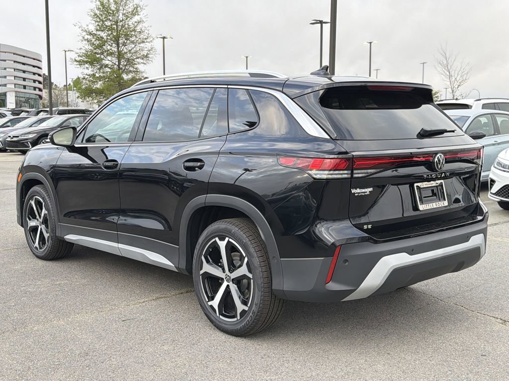 New 2026 Volkswagen Tiguan SE image 3