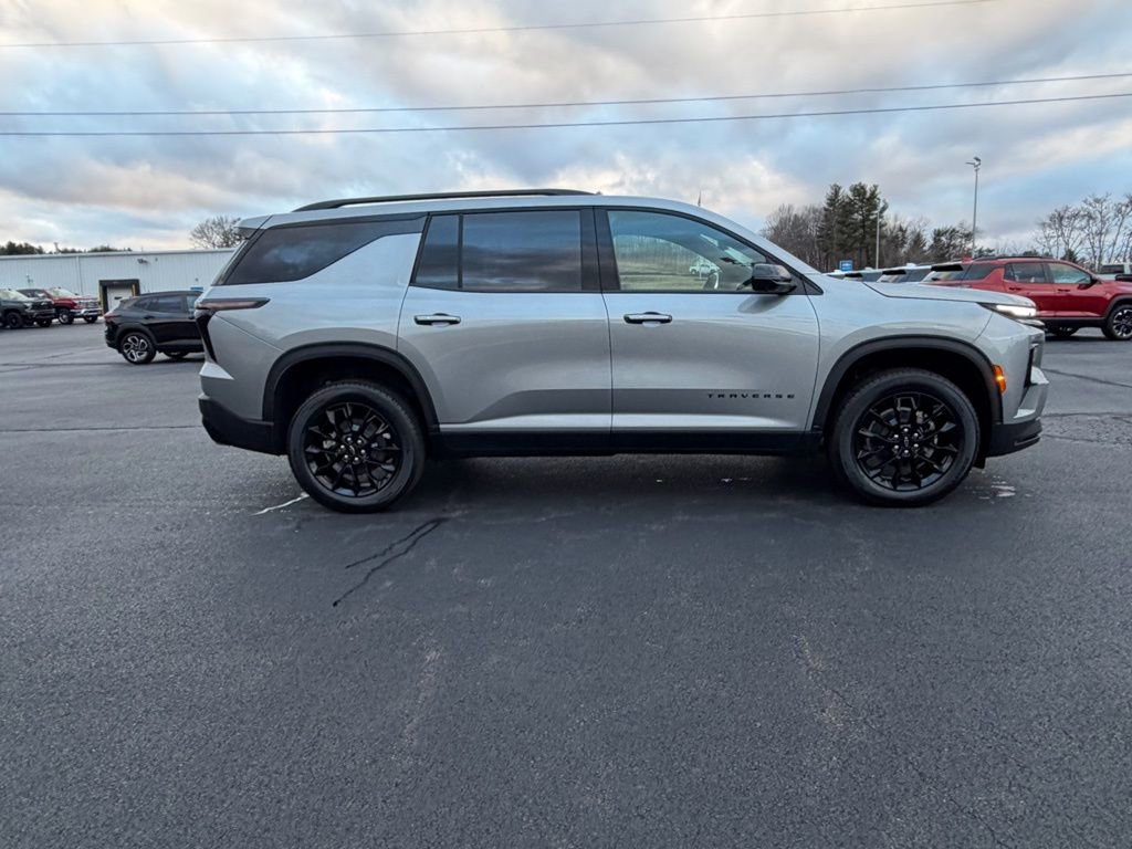 New 2026 Chevrolet Traverse LT w/ Midnight/Sport Edition image 8