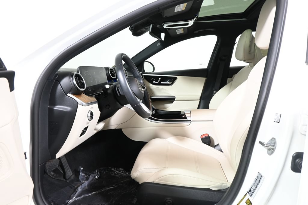 Certified 2023 Mercedes-Benz C 300 4MATIC Sedan image 3