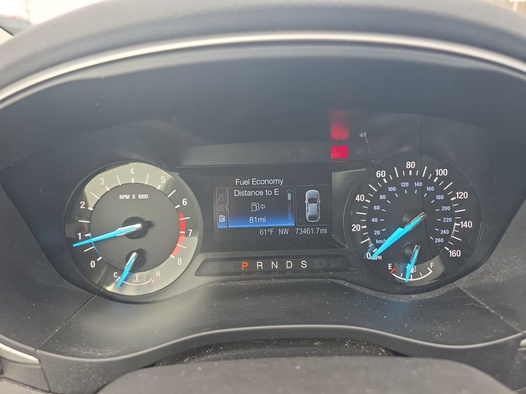 Used 2015 Ford Fusion SE w/ Equipment Group 201A image 25