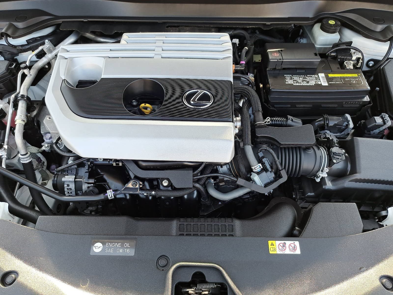 Used 2020 Lexus UX 200 w/ Premium Package FWD image 33
