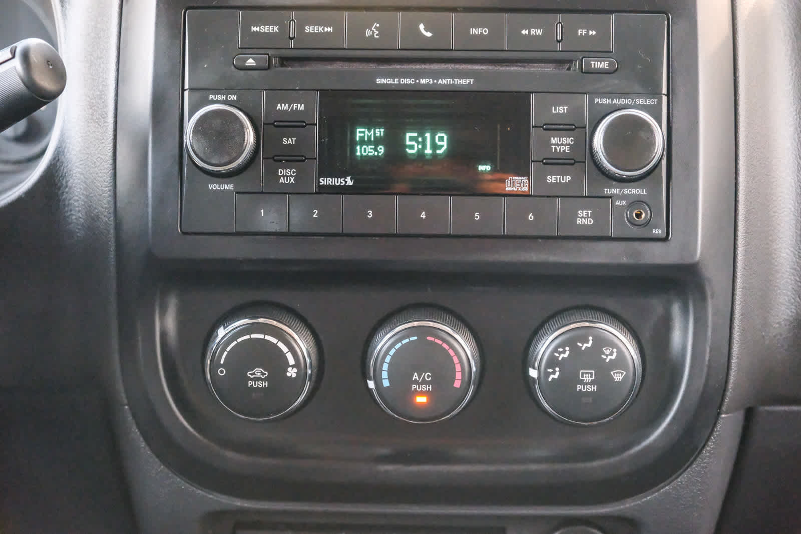 Used 2016 Jeep Patriot Sport FWD image 15