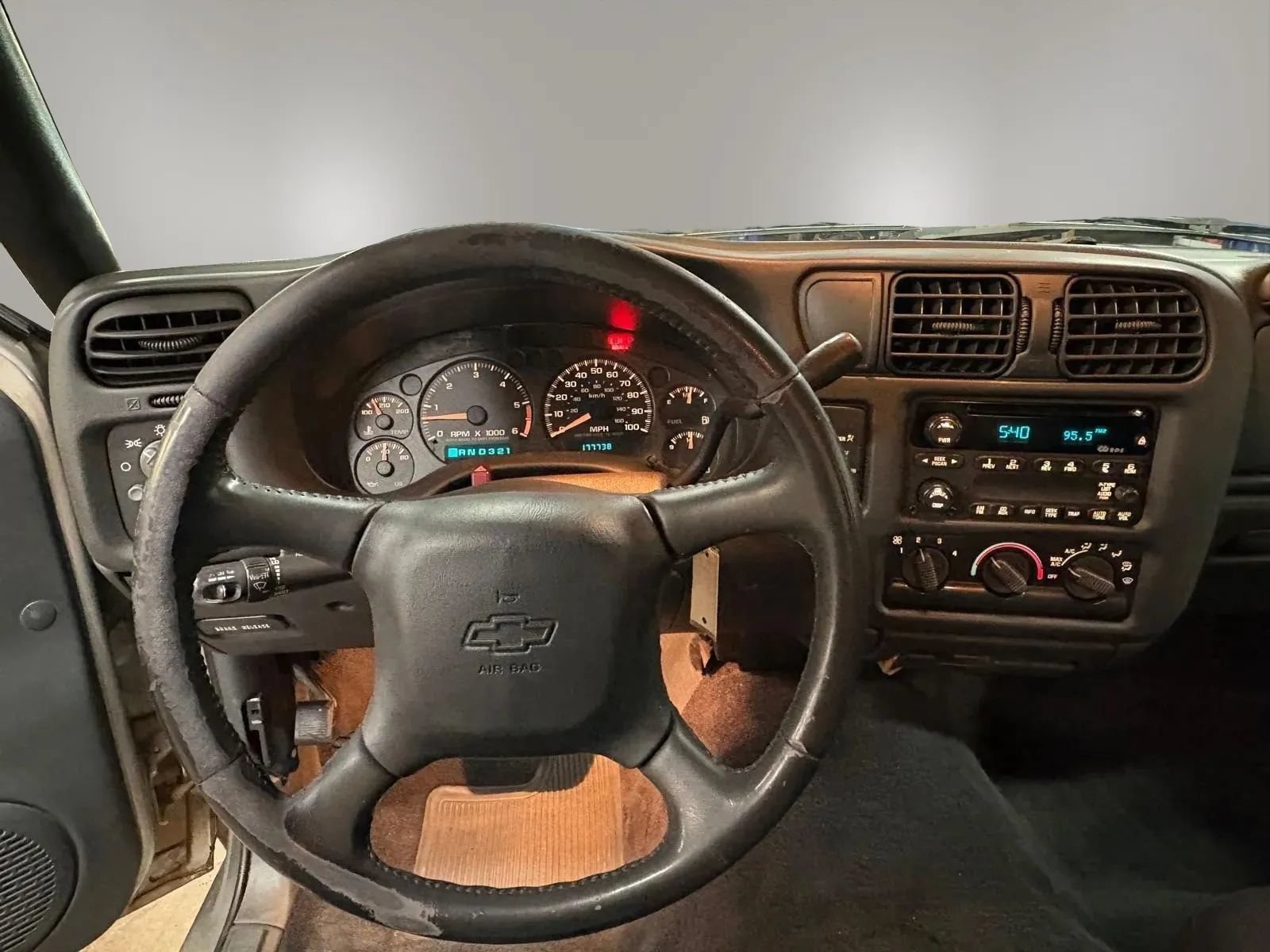 Used 2003 Chevrolet S10 Pickup LS RWD image 14