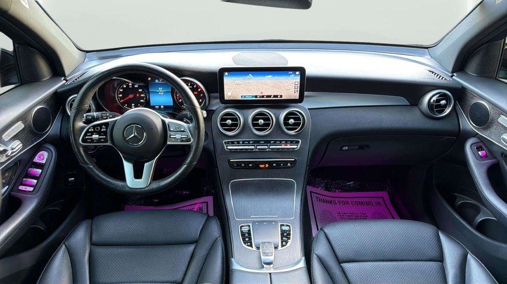 Used 2021 Mercedes-Benz GLC 300 4MATIC image 23