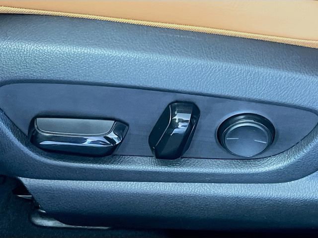 Used 2020 Lexus UX 250h w/ Accessory Package 2 image 14