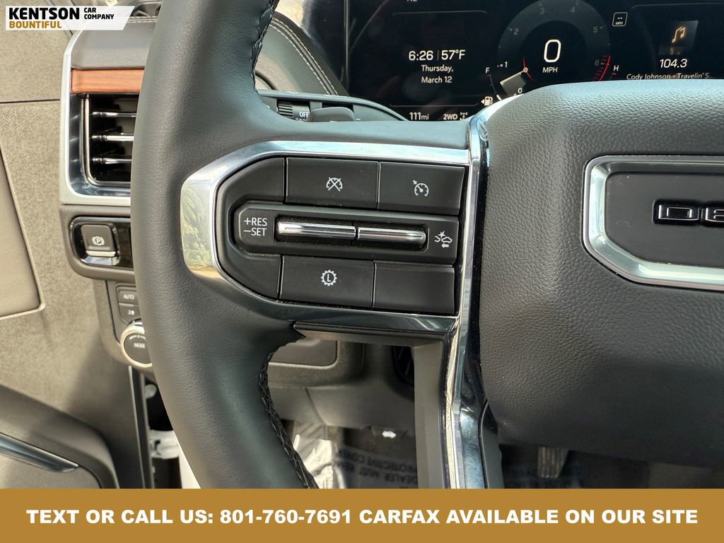 Used 2025 GMC Yukon Denali w/ Sun & Power Step Package image 20