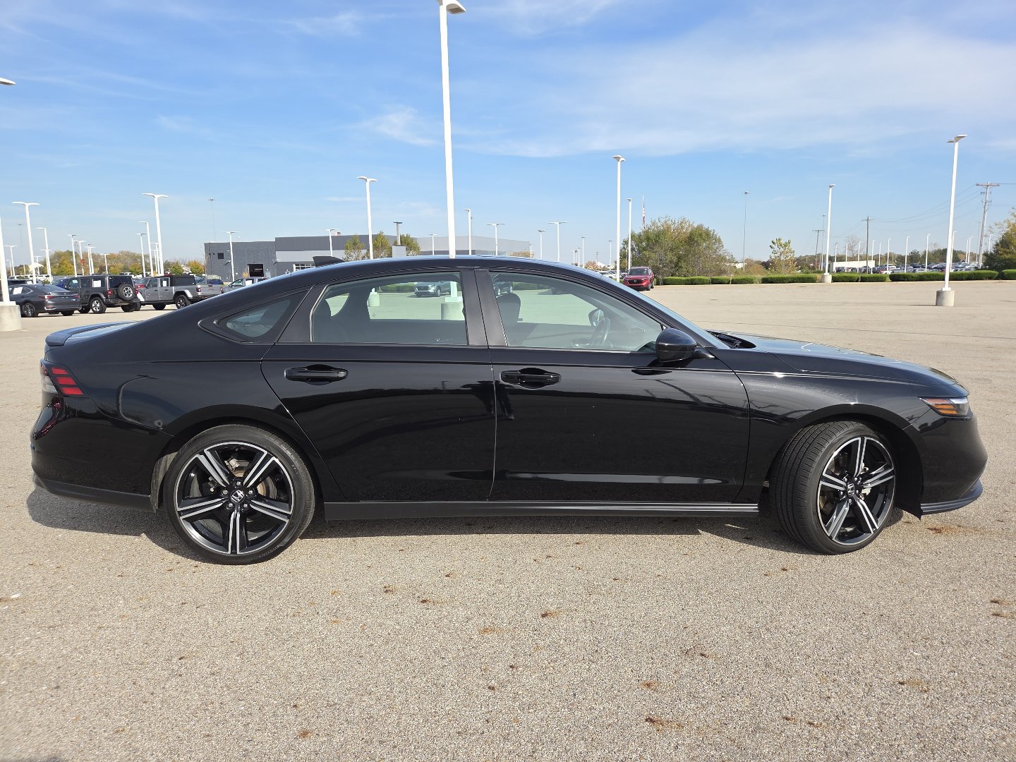 Used 2024 Honda Accord Sport image 18