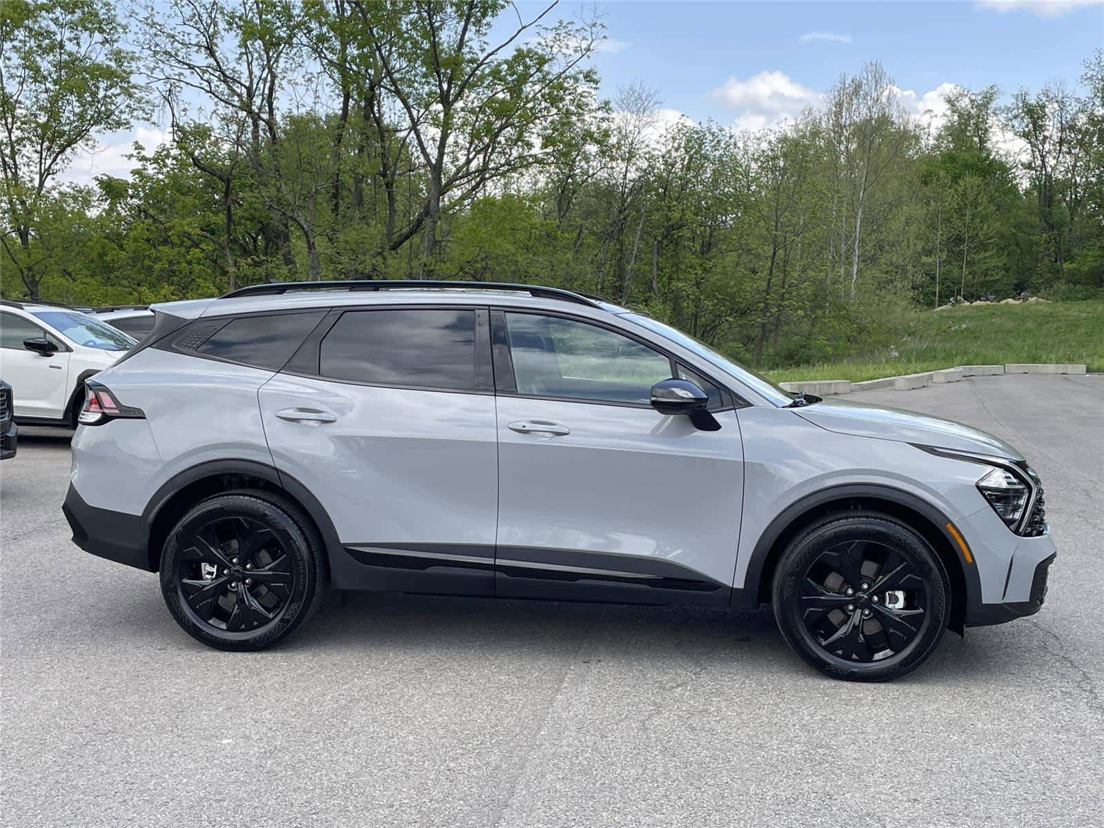 Used 2025 Kia Sportage X-Line w/ Premium Package AWD/4WD image 6