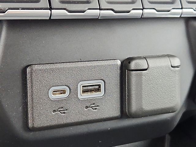 Certified 2022 GMC Sierra 2500 SLT image 25