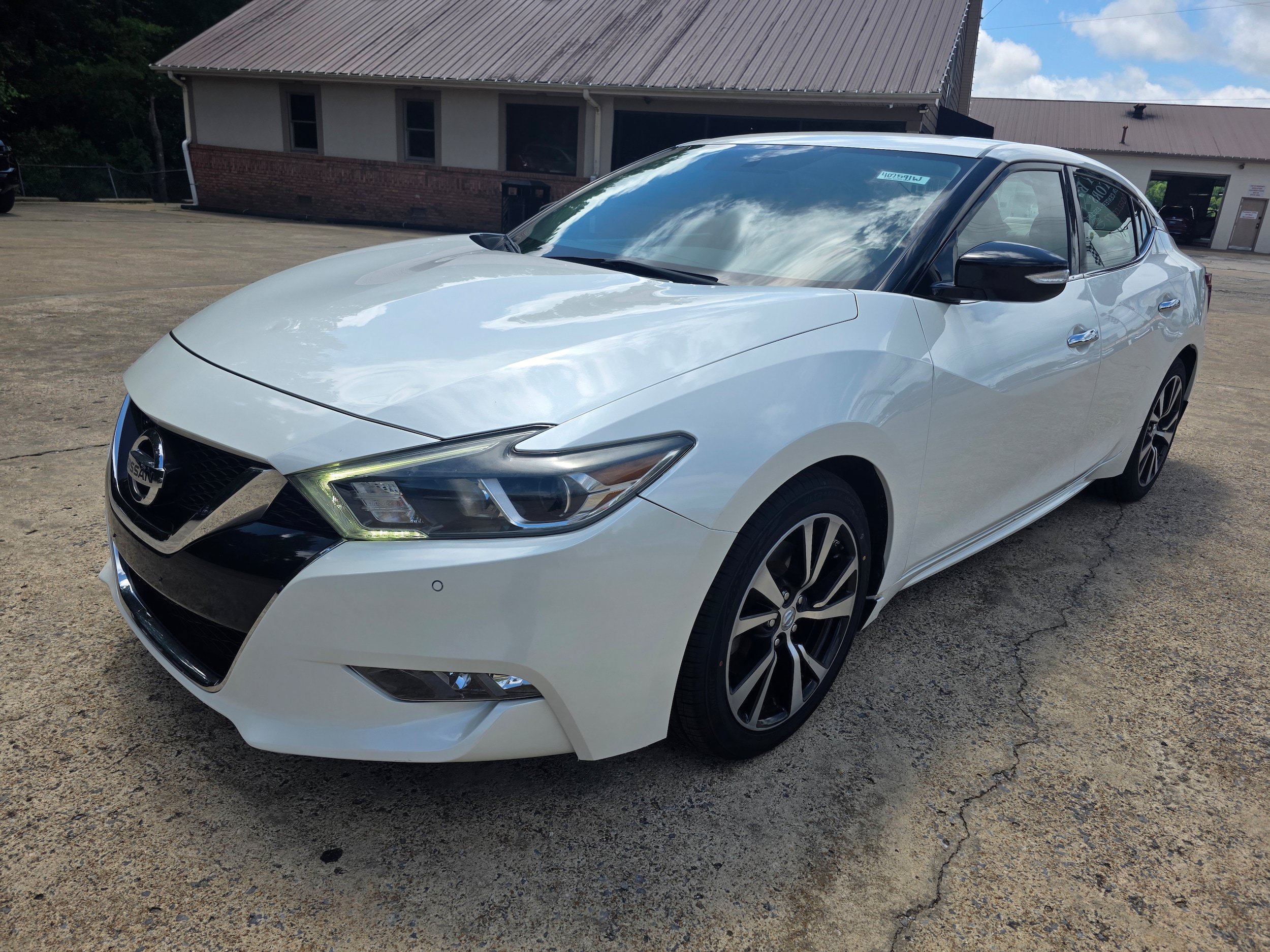 Used 2018 Nissan Maxima 3.5 SV FWD image 1