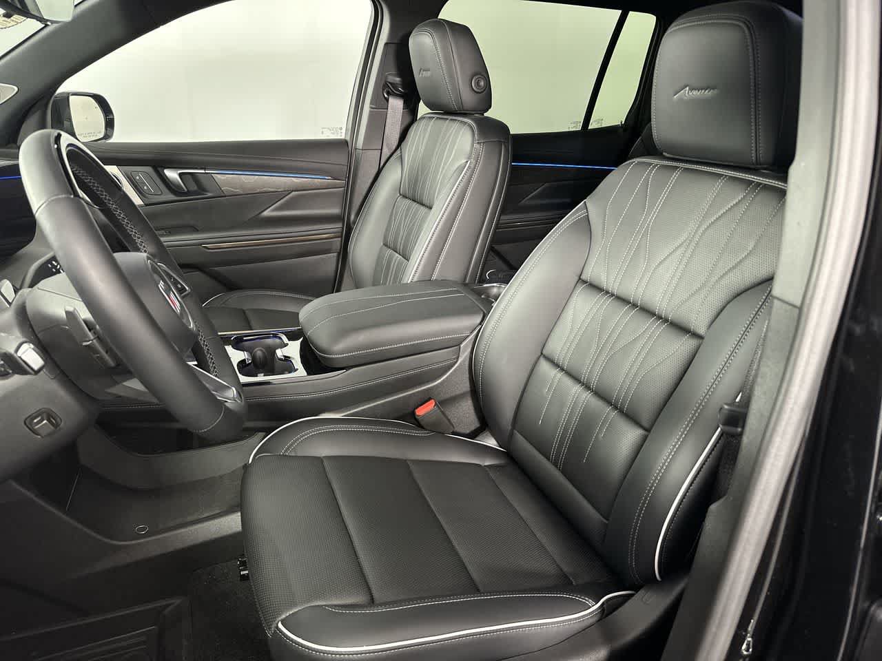 Used 2026 Buick Enclave Avenir w/ Super Cruise Package FWD image 13