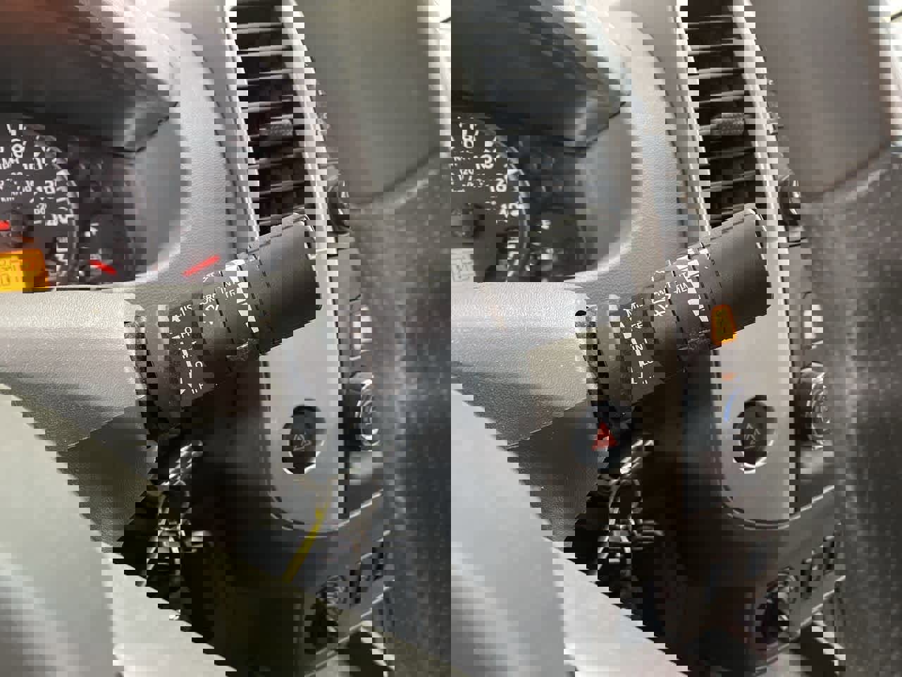 Used 2013 Nissan Frontier SV w/ SV Value Truck Pkg image 24