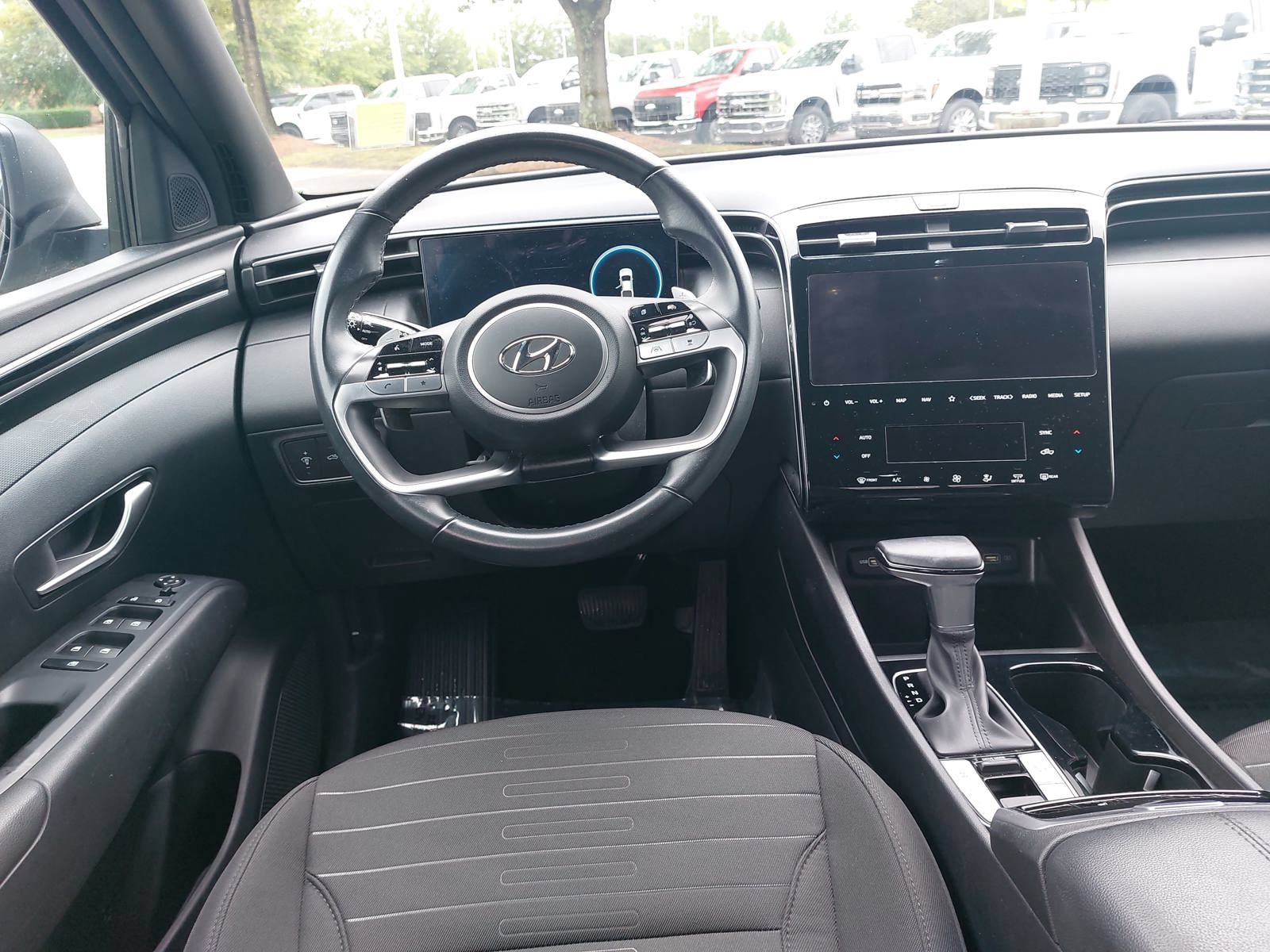 Used 2023 Hyundai Santa Cruz SEL Premium AWD/4WD image 17