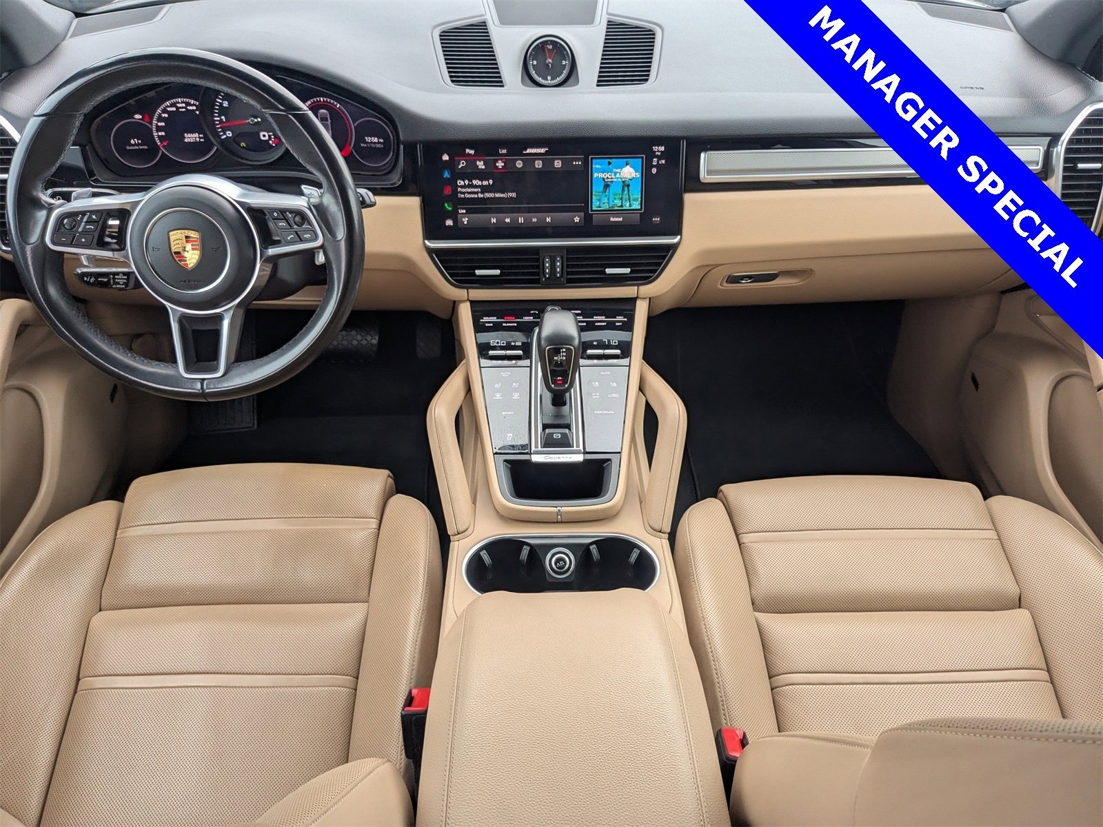 Used 2023 Porsche Cayenne Platinum Edition image 17
