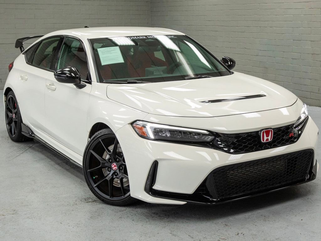 Used 2024 Honda Civic Type R image 8