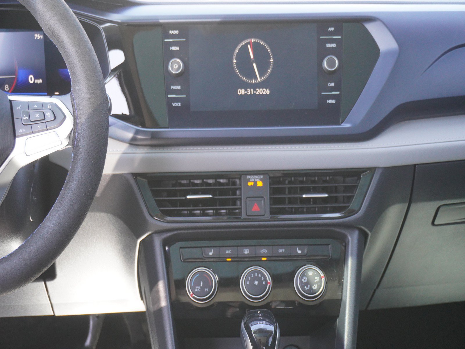 Used 2023 Volkswagen Taos SE FWD image 18