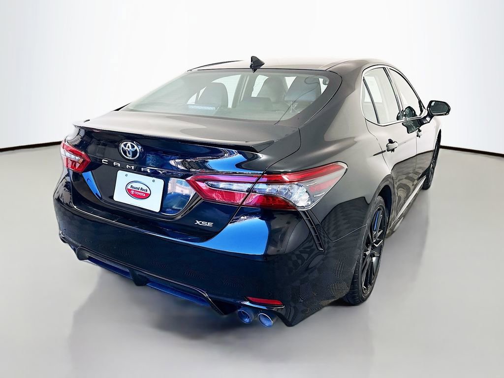 Used 2023 Toyota Camry XSE image 5