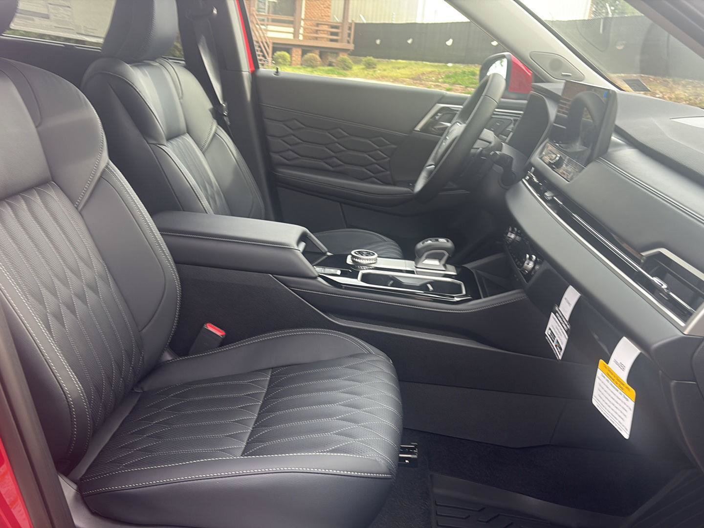 New 2026 Mitsubishi Outlander SEL AWD/4WD image 17