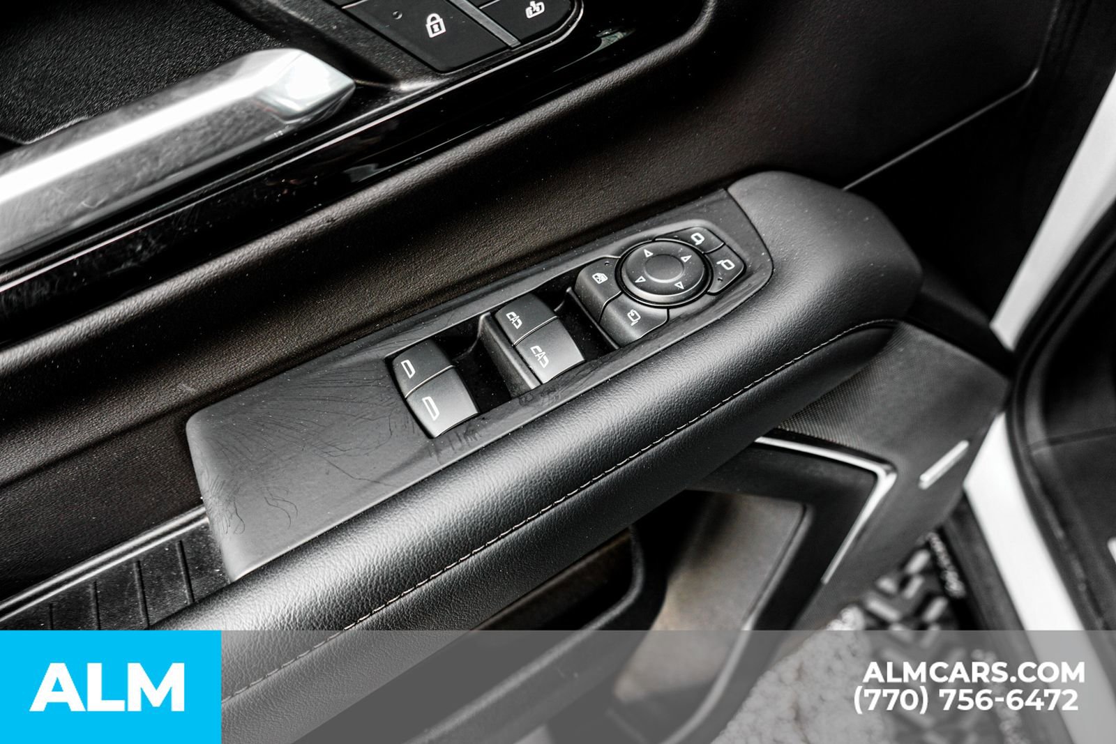 Used 2025 Chevrolet Tahoe Z71 w/ Comfort Package image 54